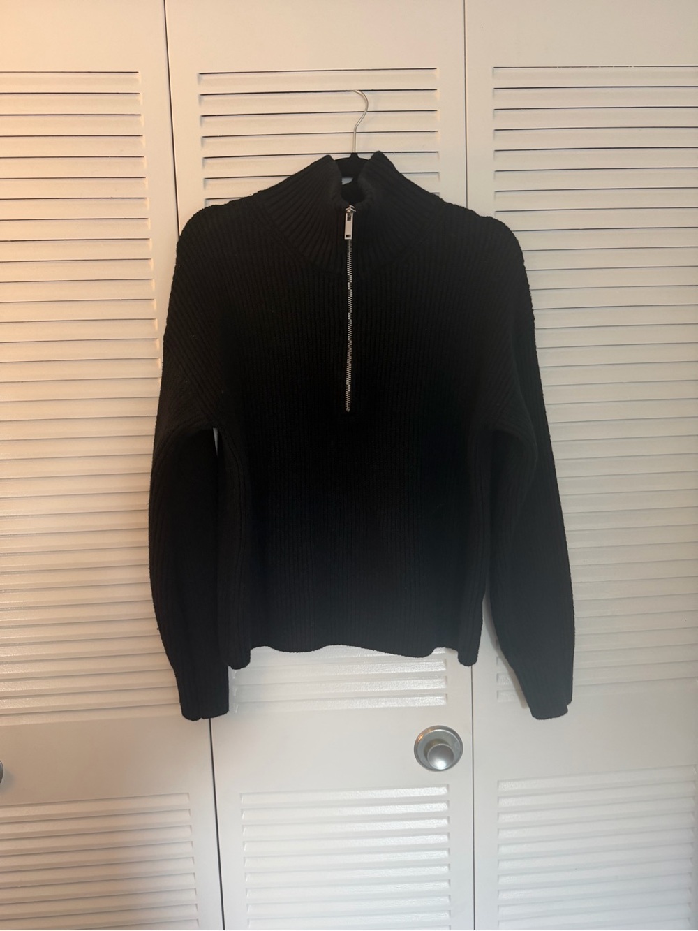 Old Navy Black Ribbed Half-Zip Turtleneck Sweater